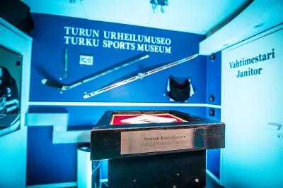 TURUN URHEILUMUSEO poster1